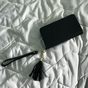 wallet/wristlet
